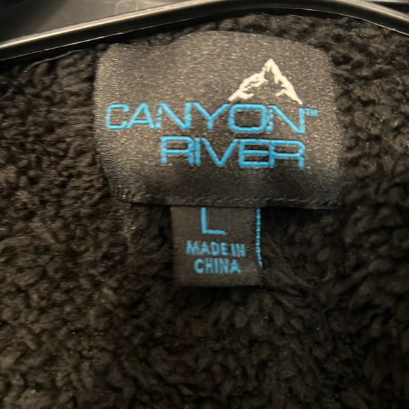 Canyon River Jacket - Picture 3 of 3